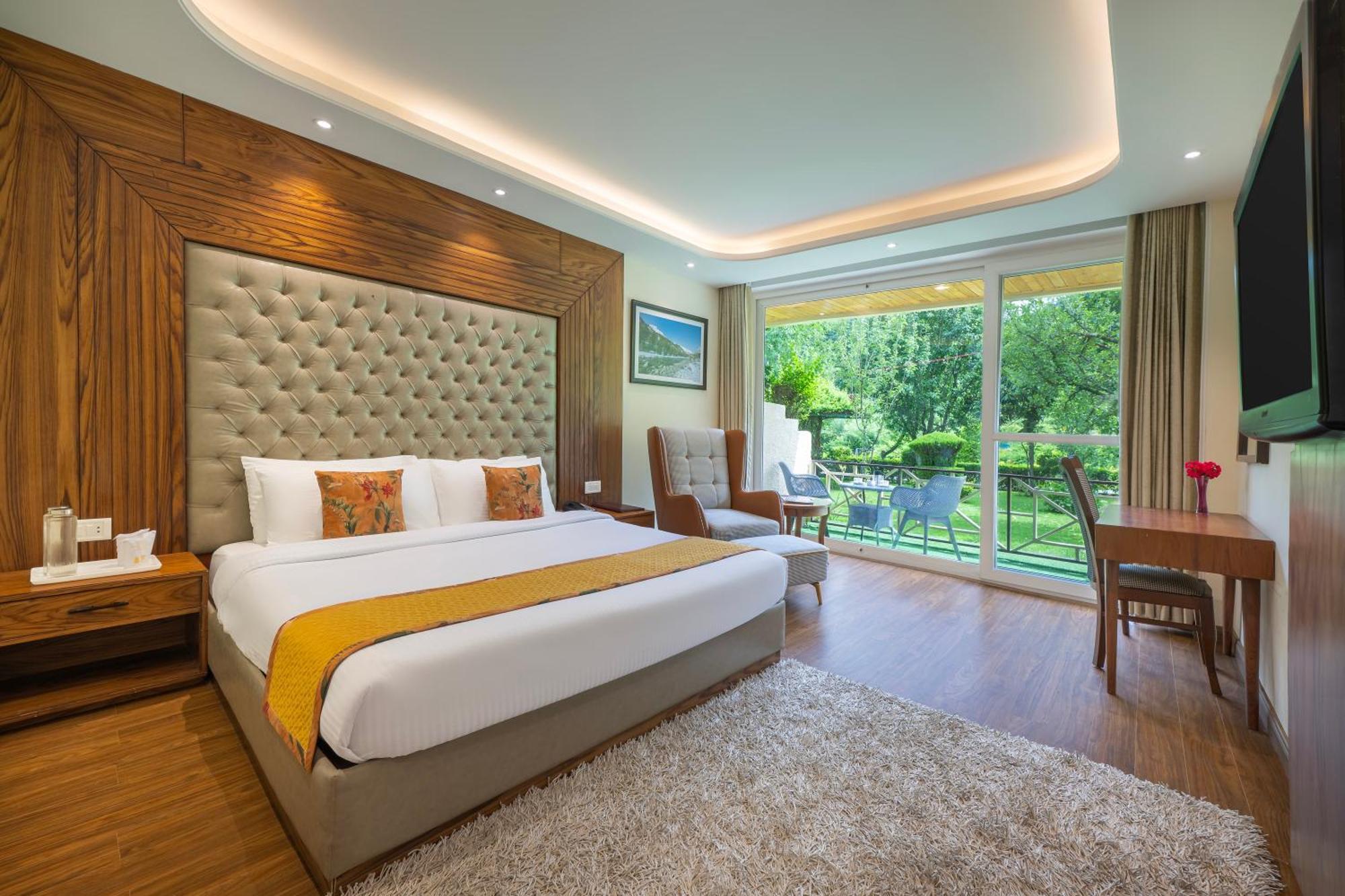 Double Room Garden View