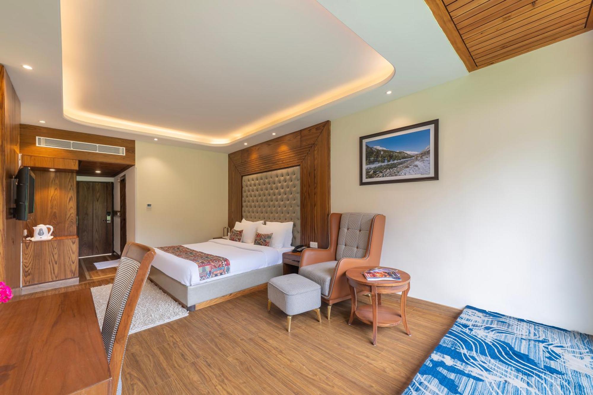 Royal Double Room Valley View