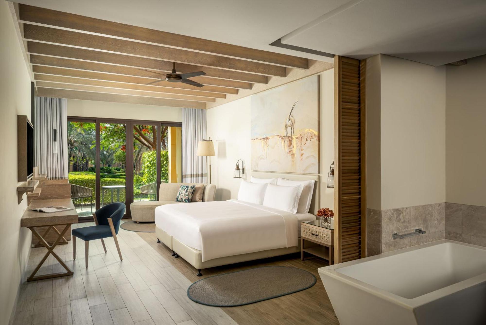 Resort Room Terrace or Balcony King Bed,1698315116:JPEG