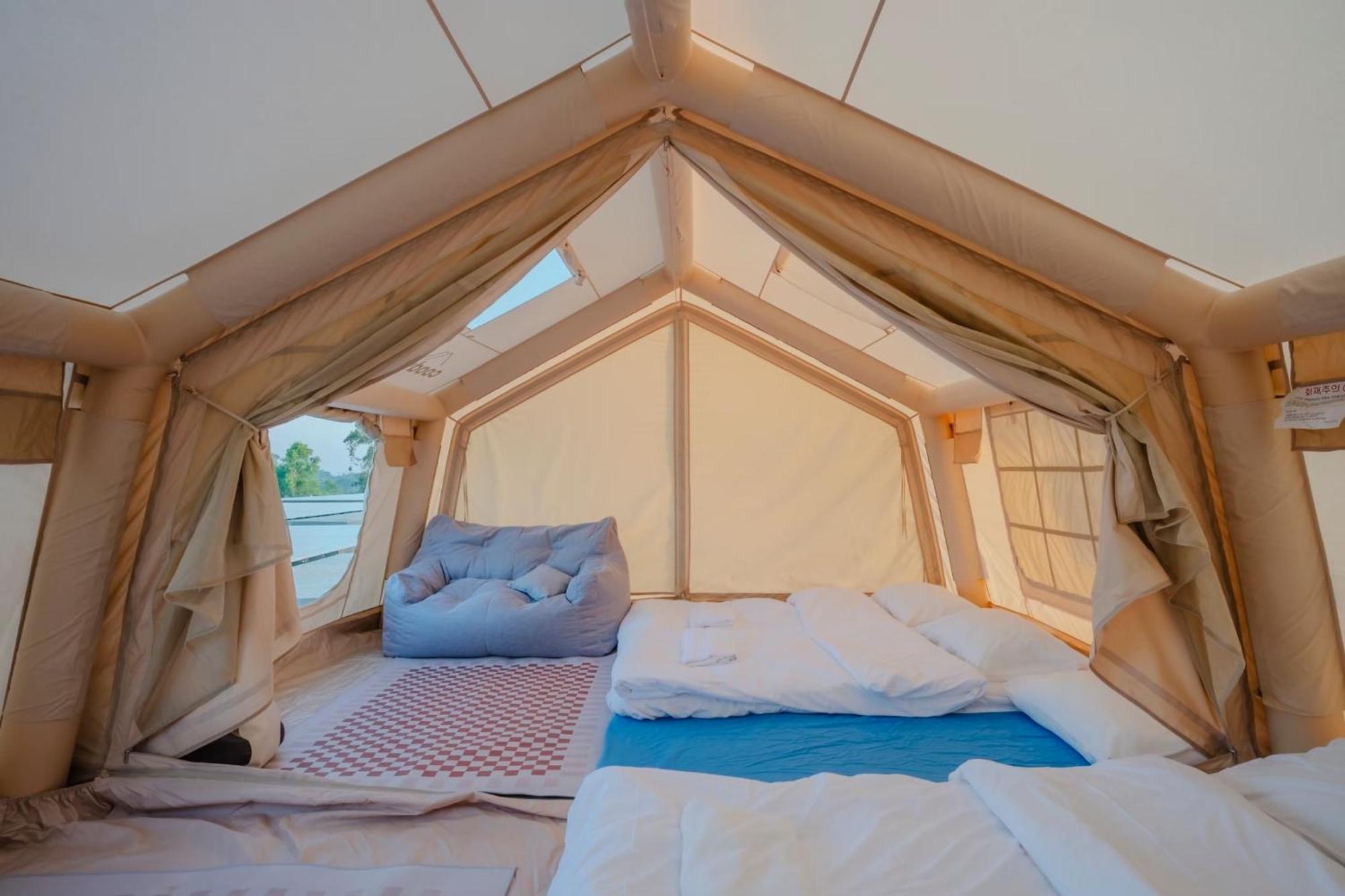 Tent