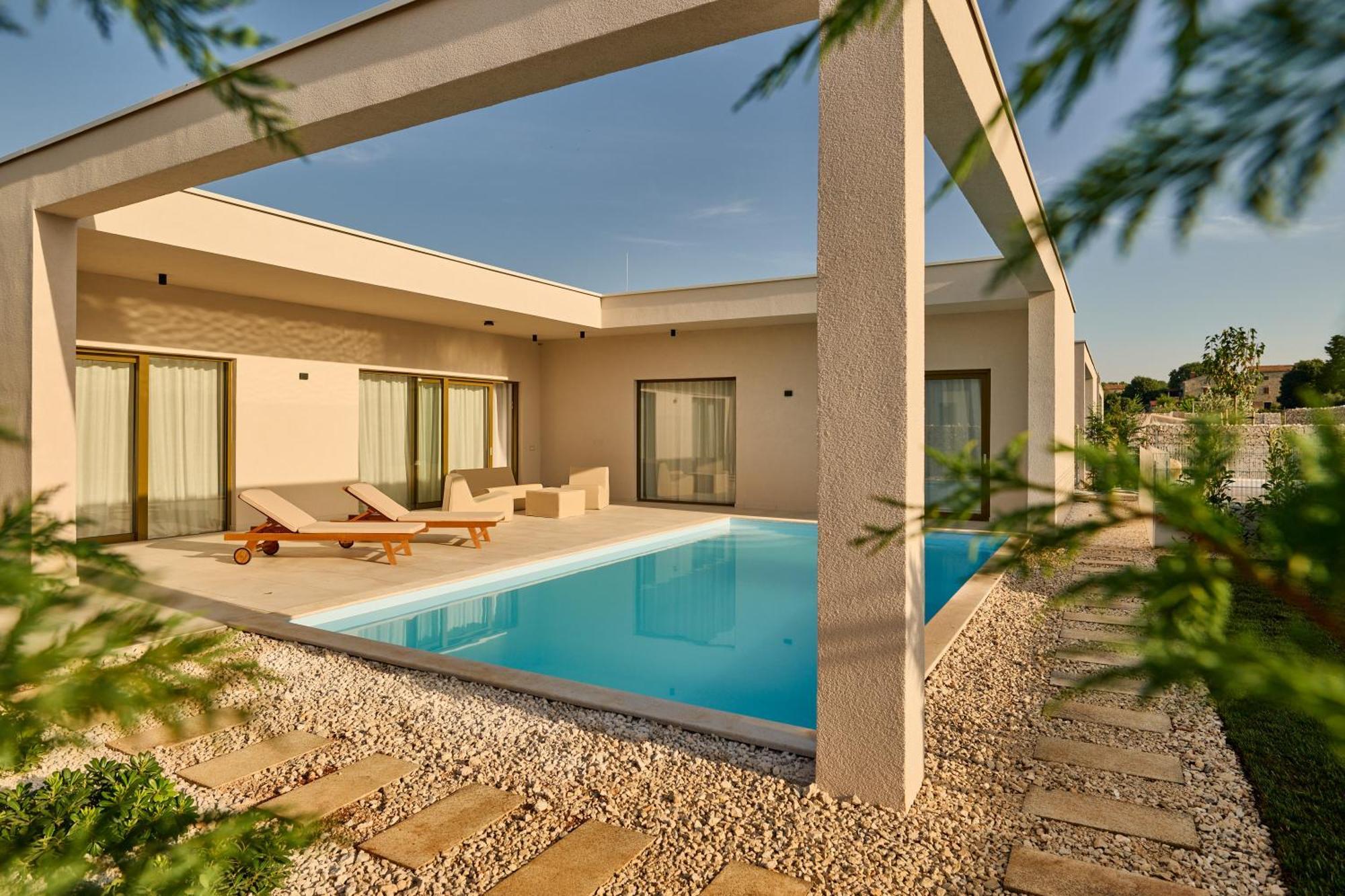 Villa TRANQUILLO mit drei Schlafzimmern und privatem Pool