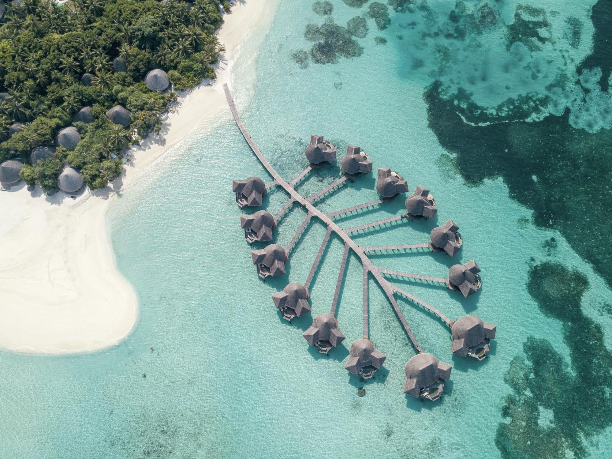 Lagoon Villa