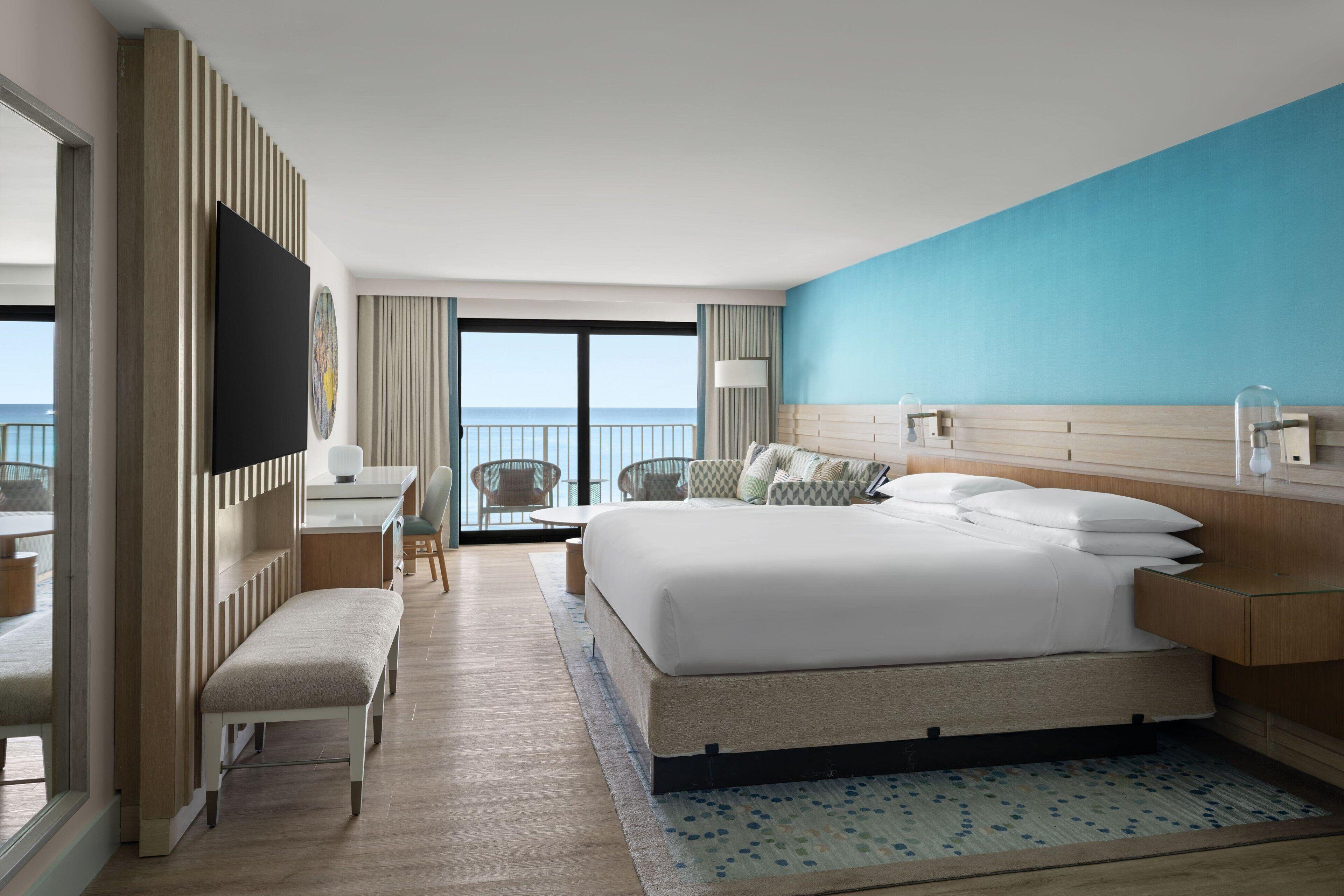 King Room Partial Ocean View Balcony