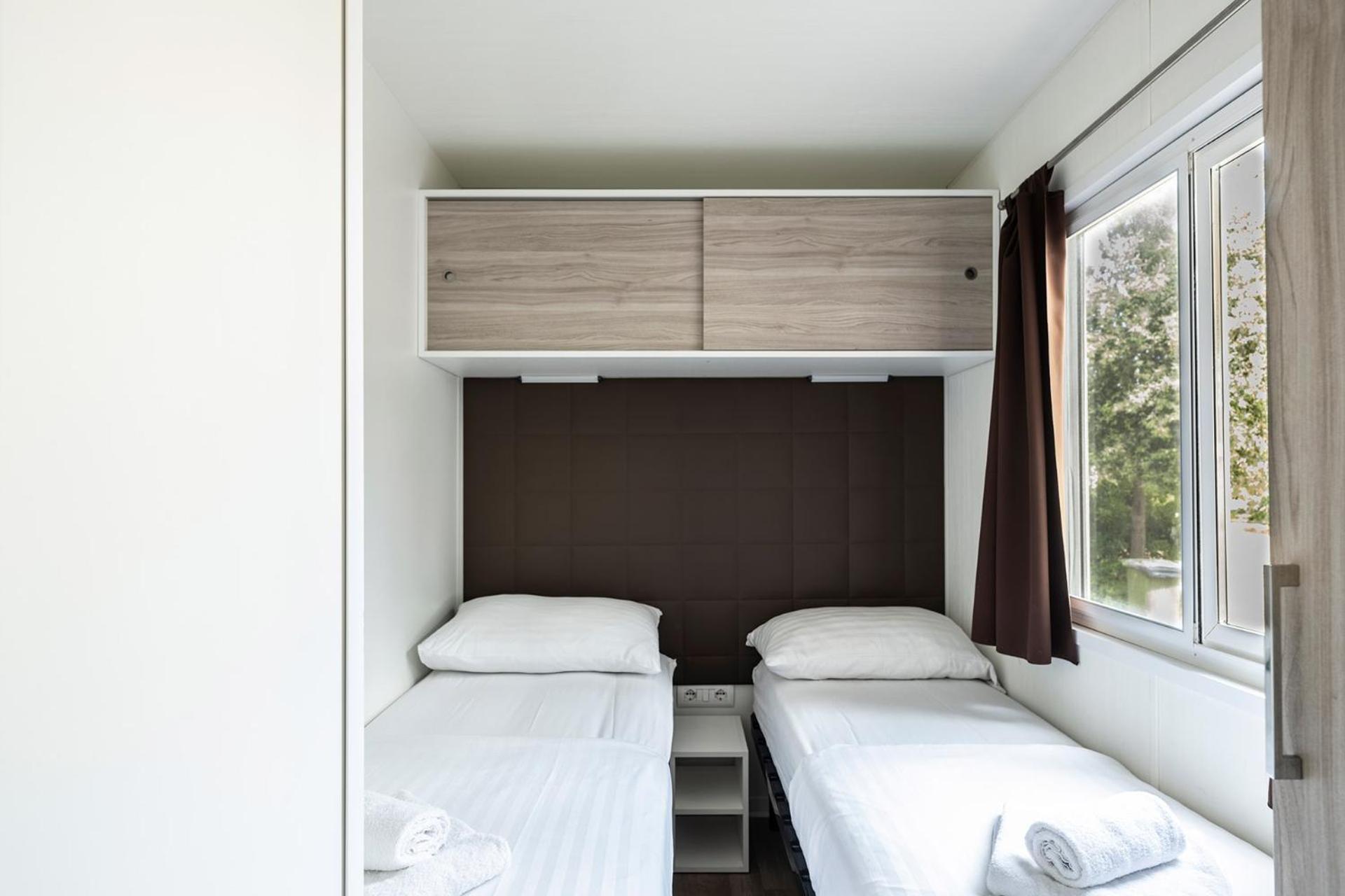 Premium Three-Bedroom Mobile Home,1706836658:JPEG