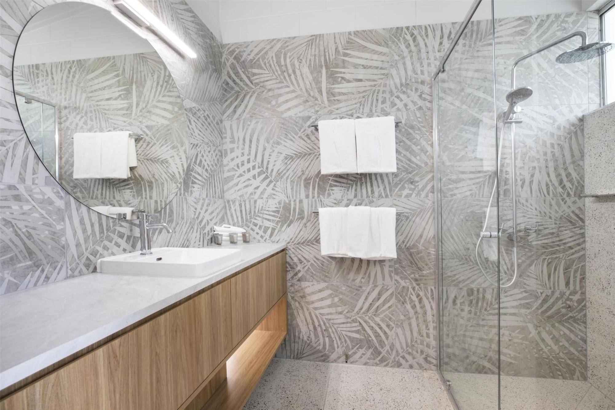Family Studio Kitchenette