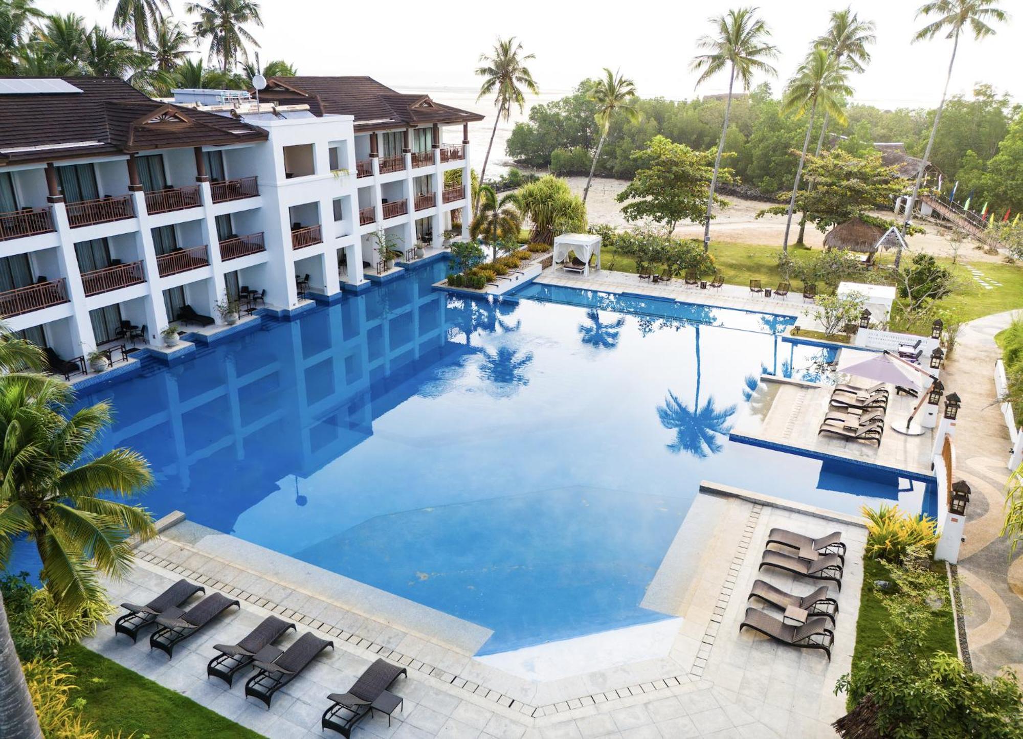 Pool Access Room,1706870773:JPEG