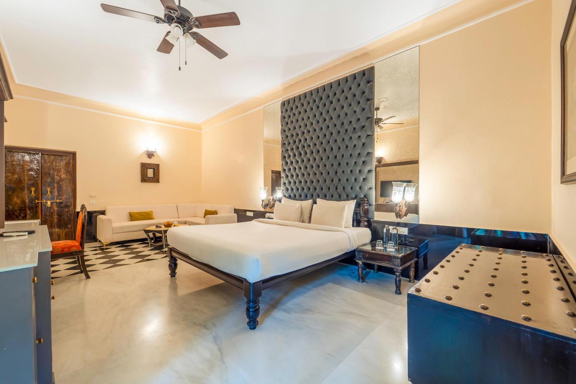 King Room
