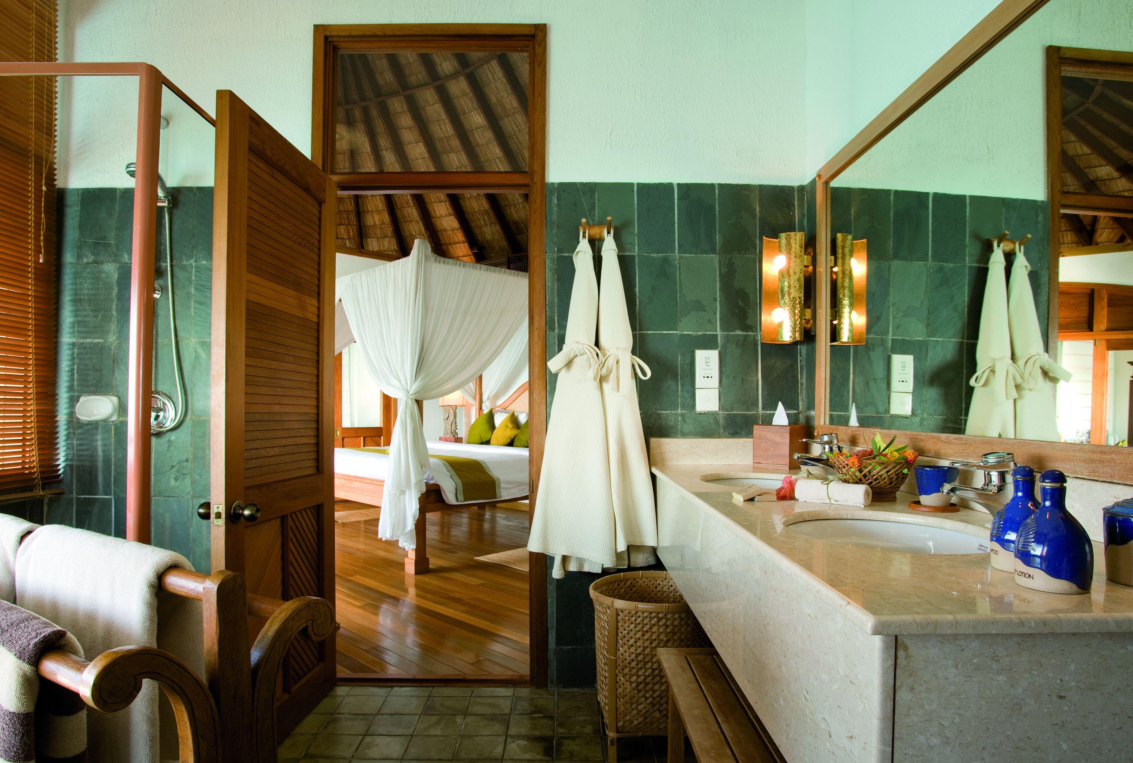 Lagoon Villa