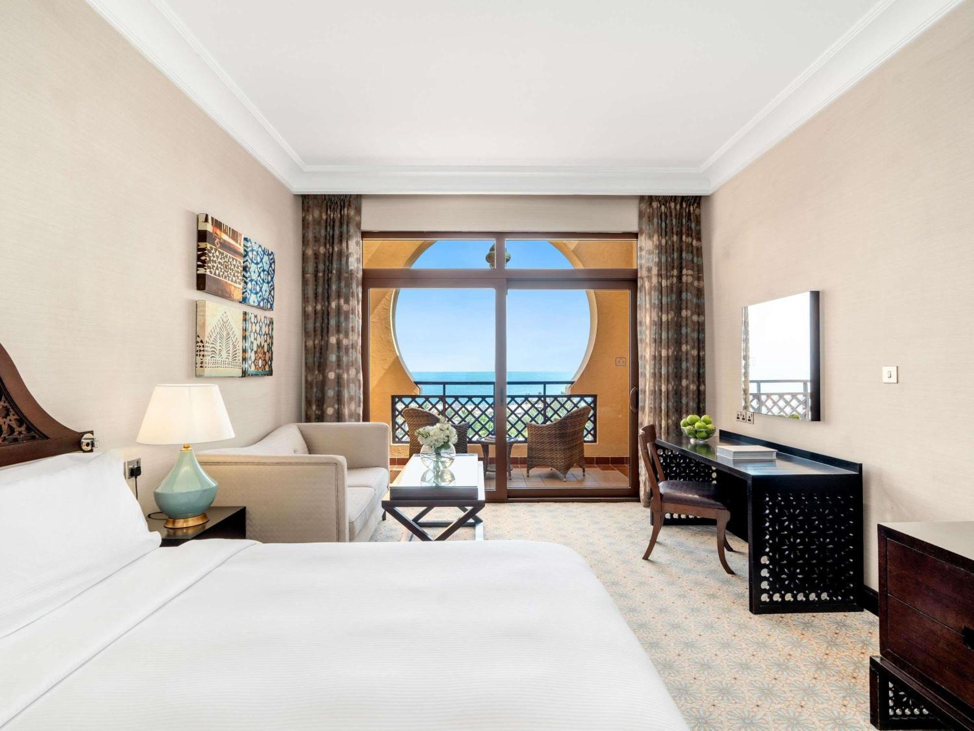 Premium Room with Sea View,1717010308:JPEG