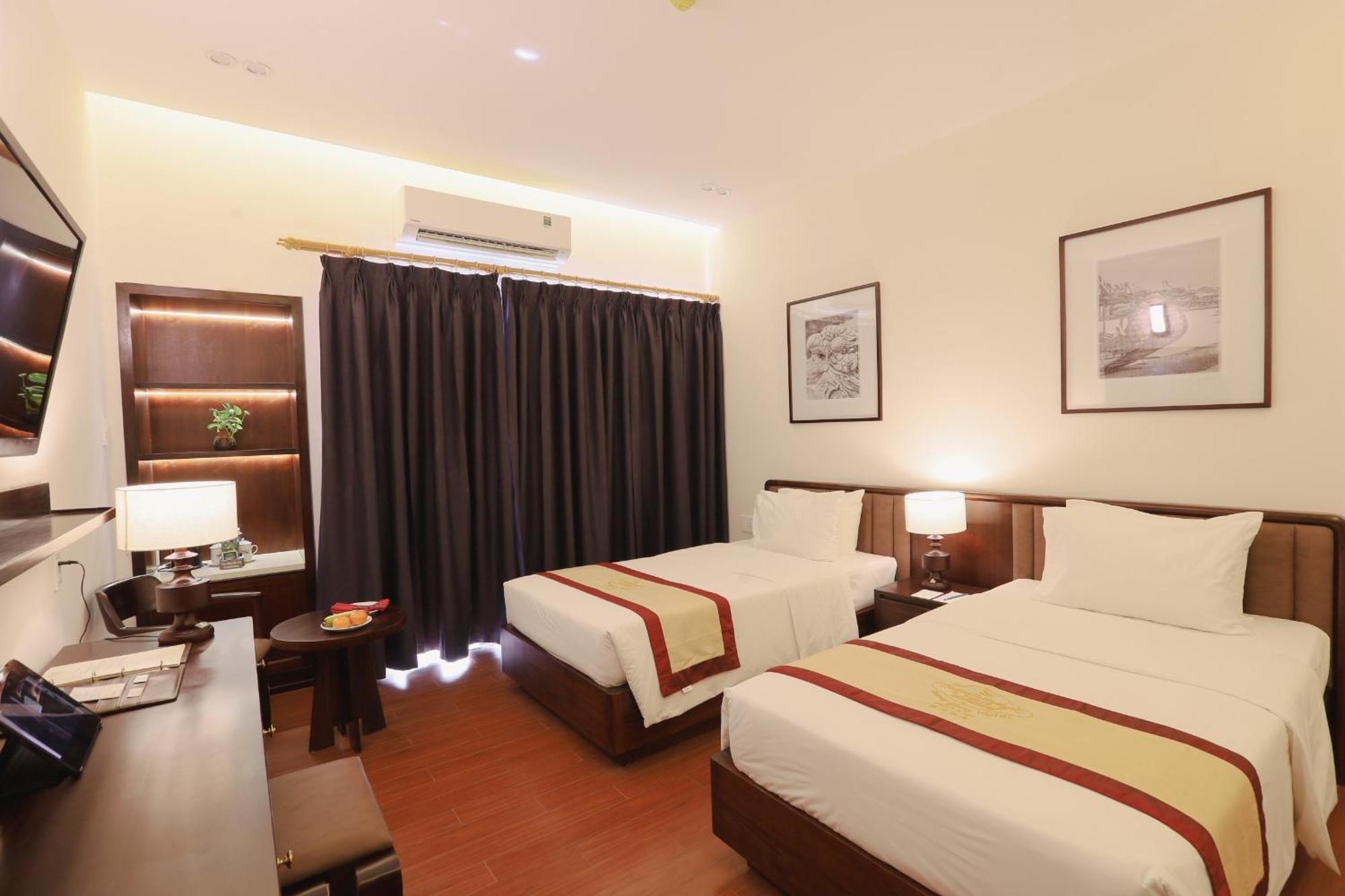 Premier Twin Room with Garden View