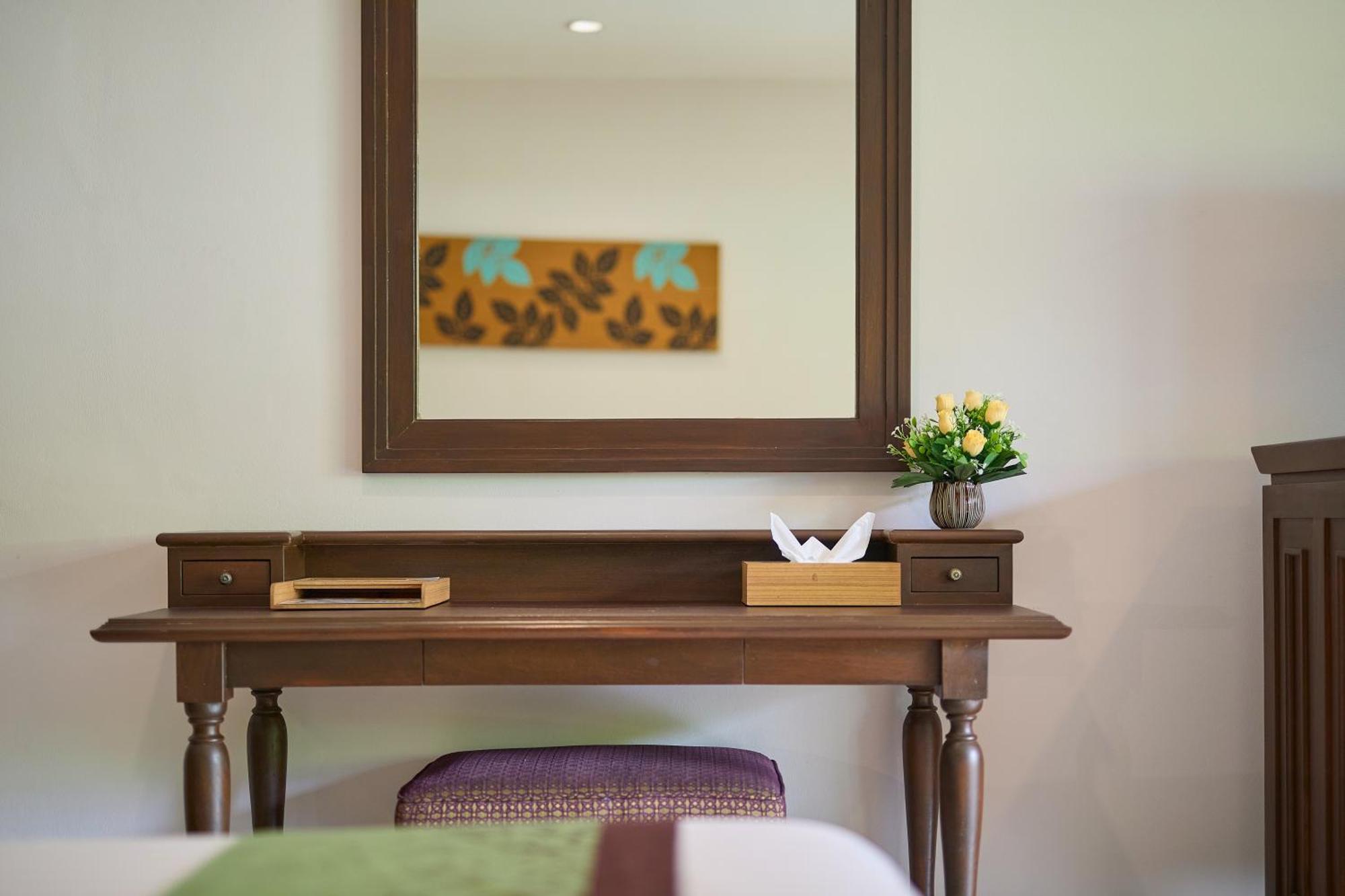Deluxe Seaview Double