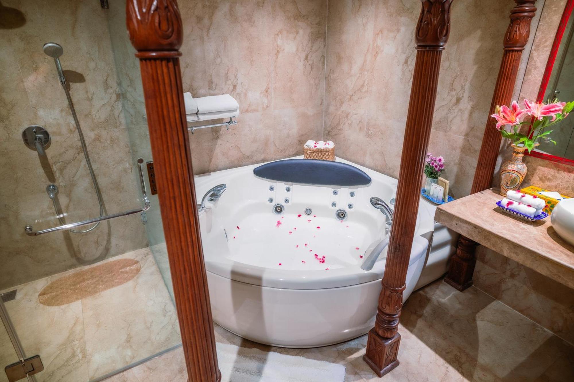 Deluxe Suite,1719993571:JPEG