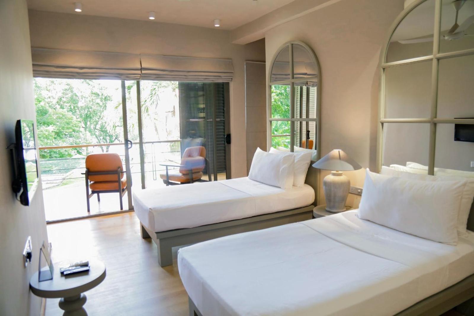 Superior Double or Twin Room with Lake View,1722972215:JPEG