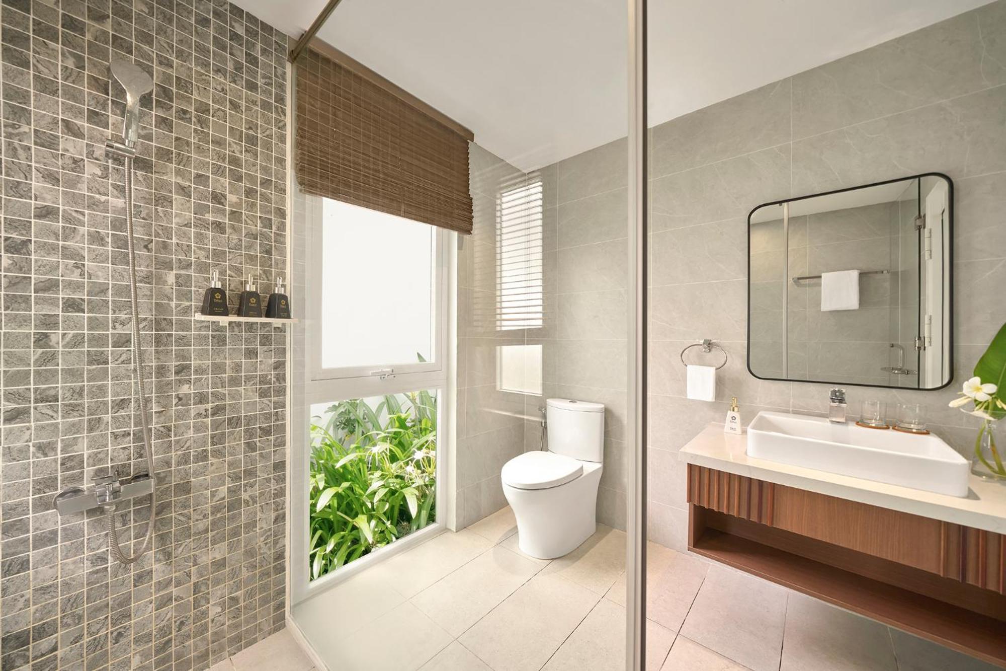 Deluxe Double Room with Garden View