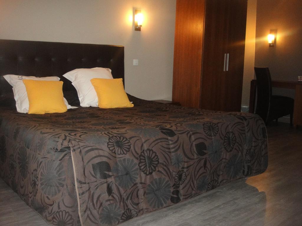 Twin Room with Round-Trip Airport Transfer,173615982:JPEG