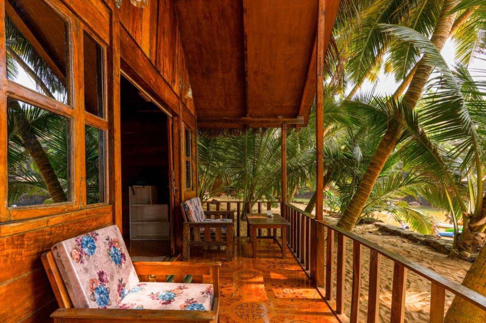 Lagoon Sea View COTTAGE