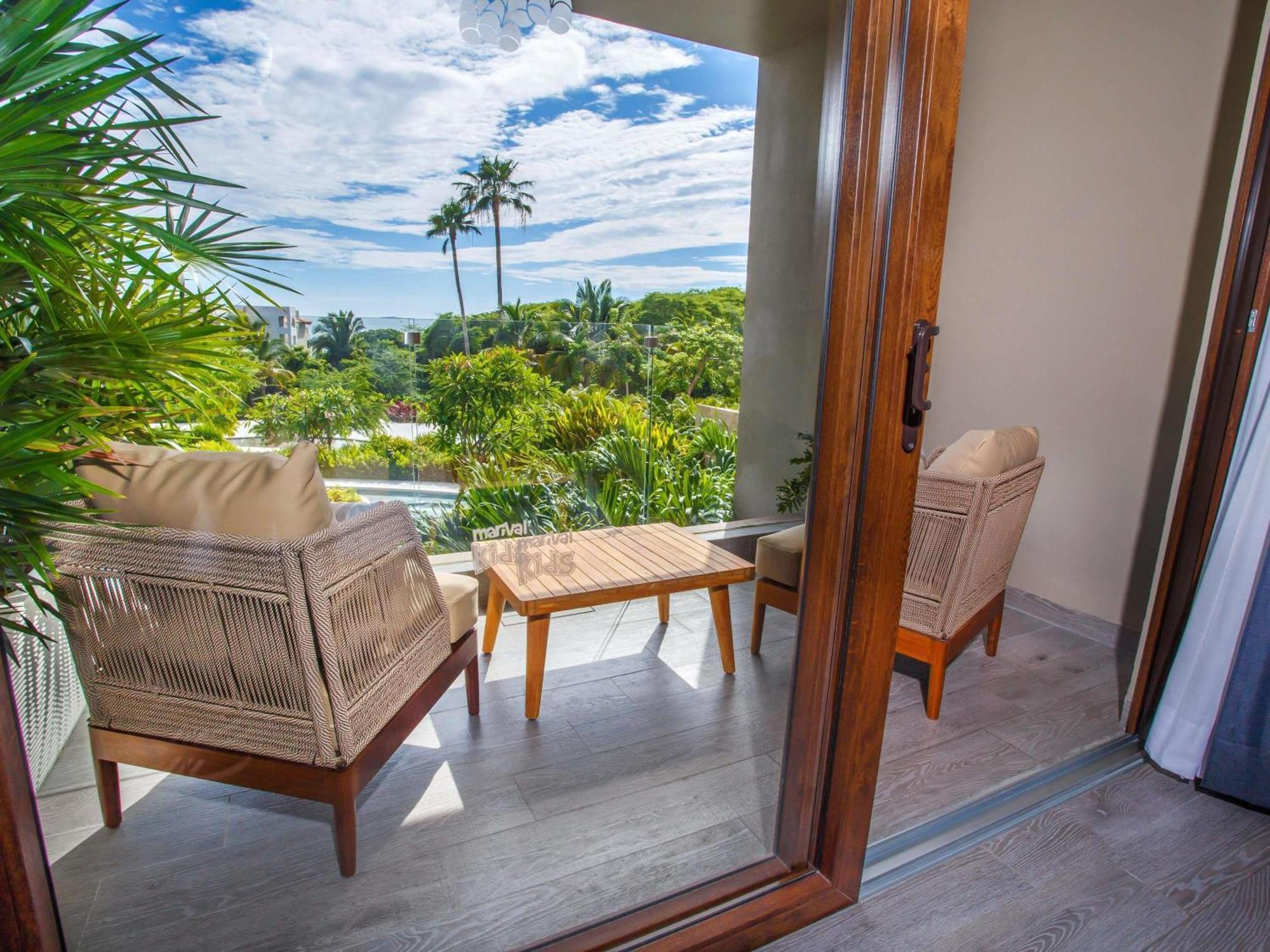 Junior King Suite with Jungle View (Adults Only),1739535279:JPEG