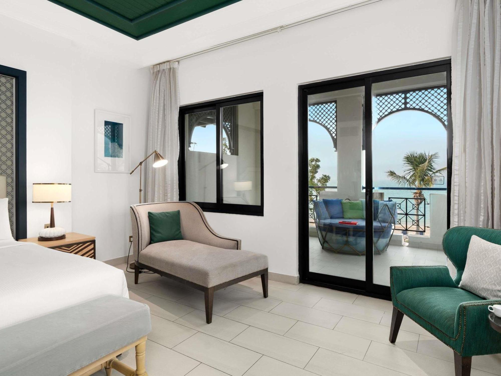 Family Room - Beach Front,1742624963:JPEG