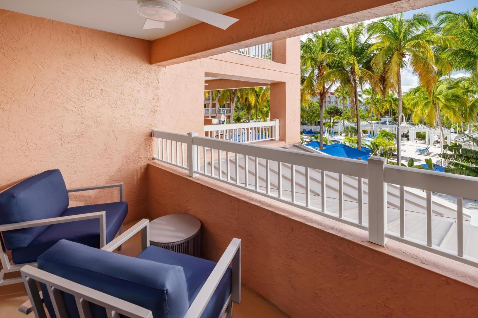 King Suite with Balcony,1742647353:JPEG