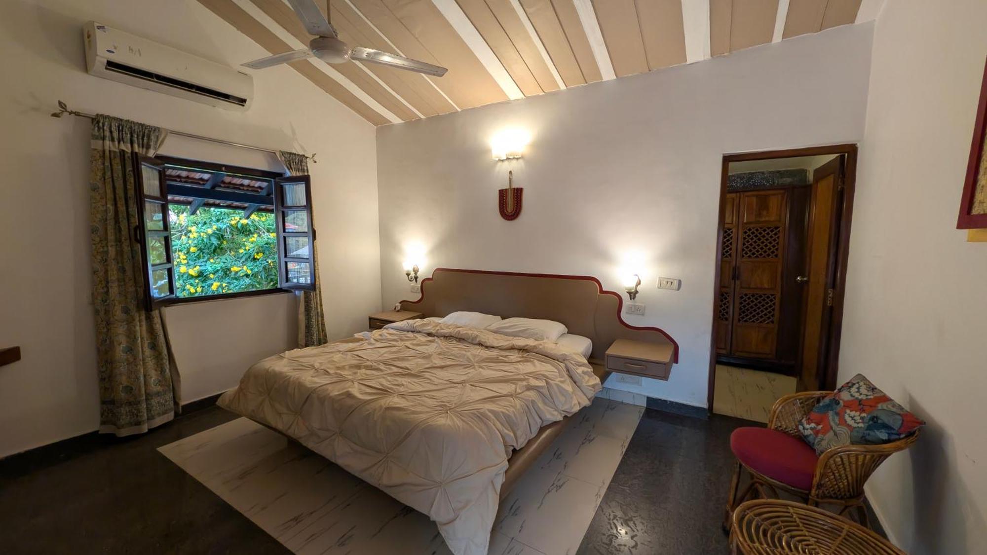 Casa Room