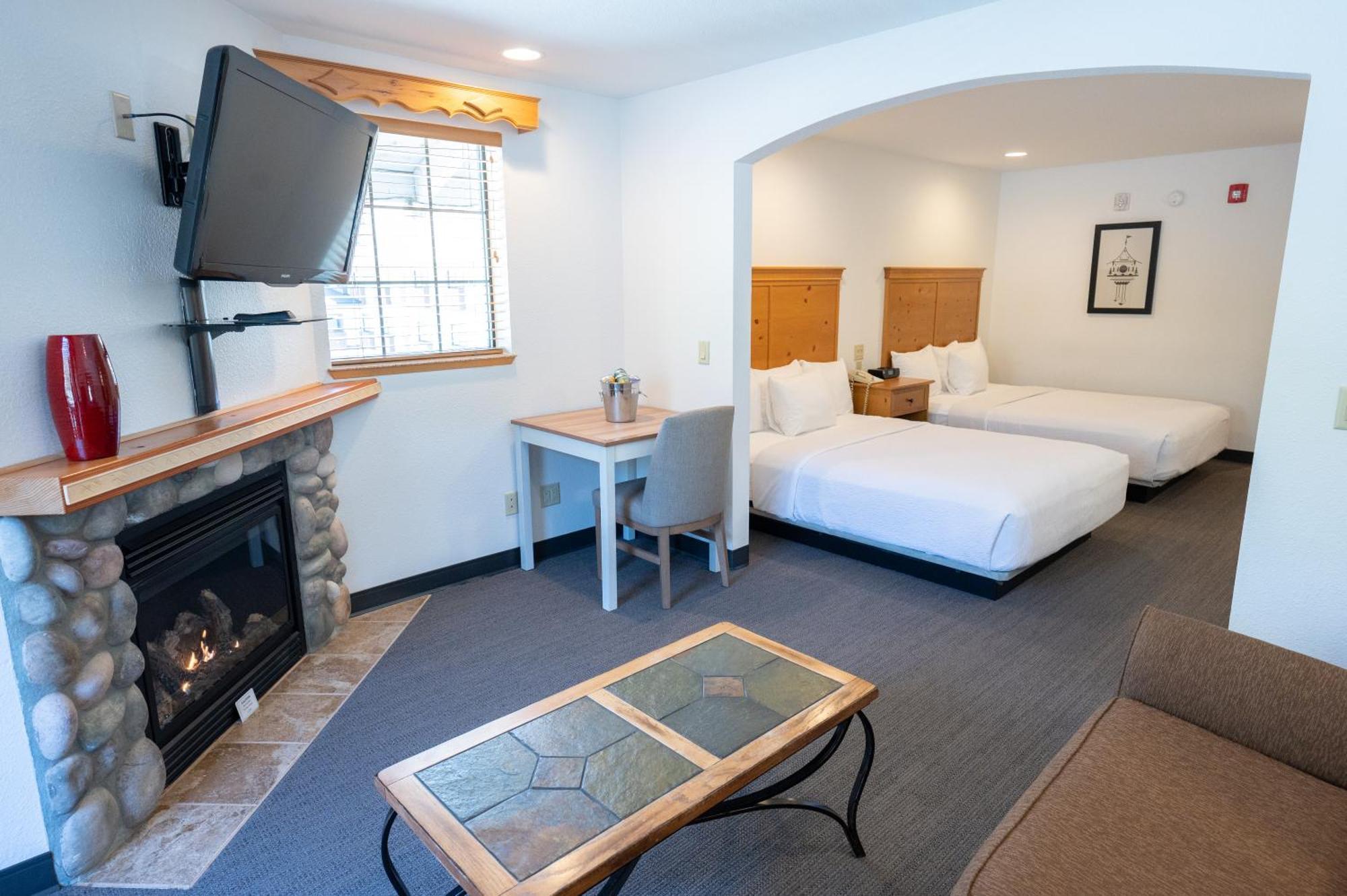 Queen Room Two Queen Beds Disability Access