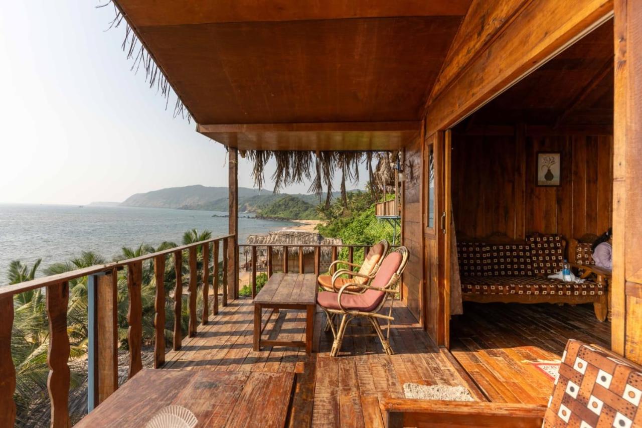 Top Deluxe Ocean View Cottage
