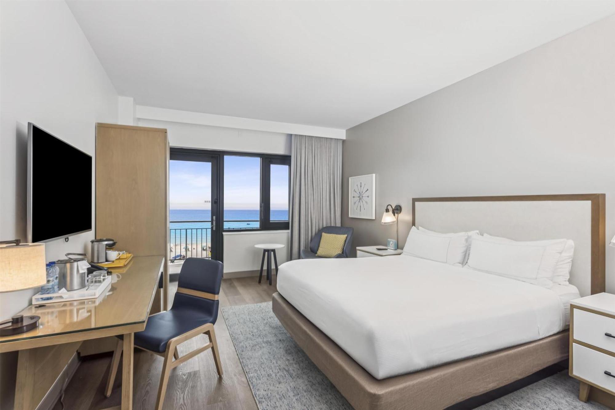 King Room with Balcony - Mobility Accessible,1743156815:JPEG