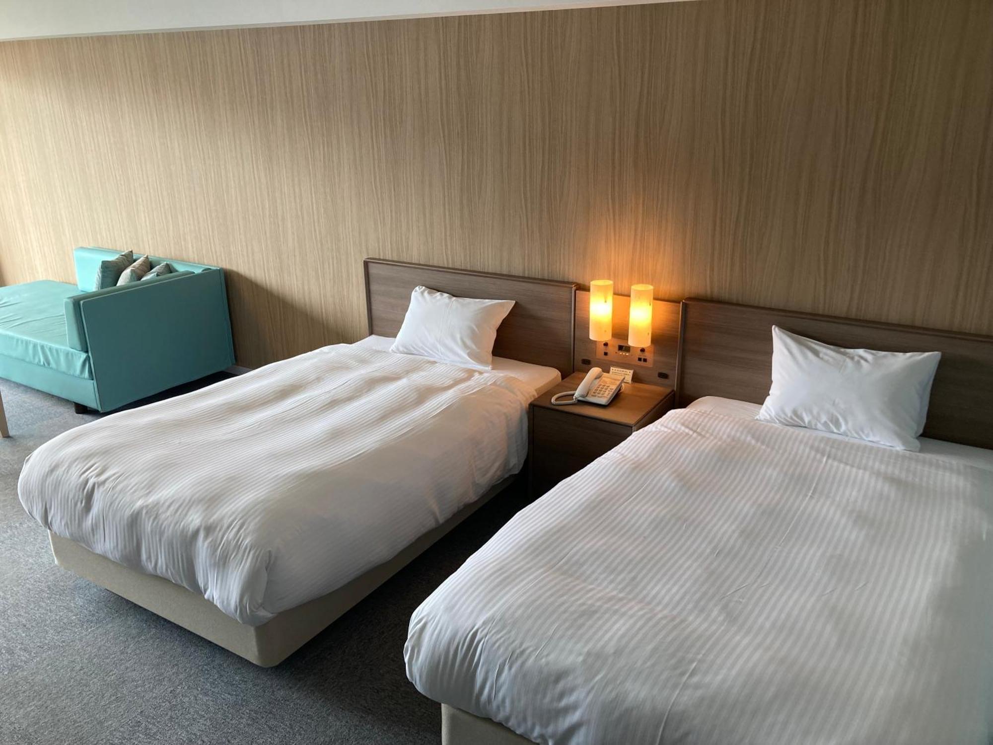 Standard Twin Room - Main Building - Non-Smoking,1743322577:JPEG