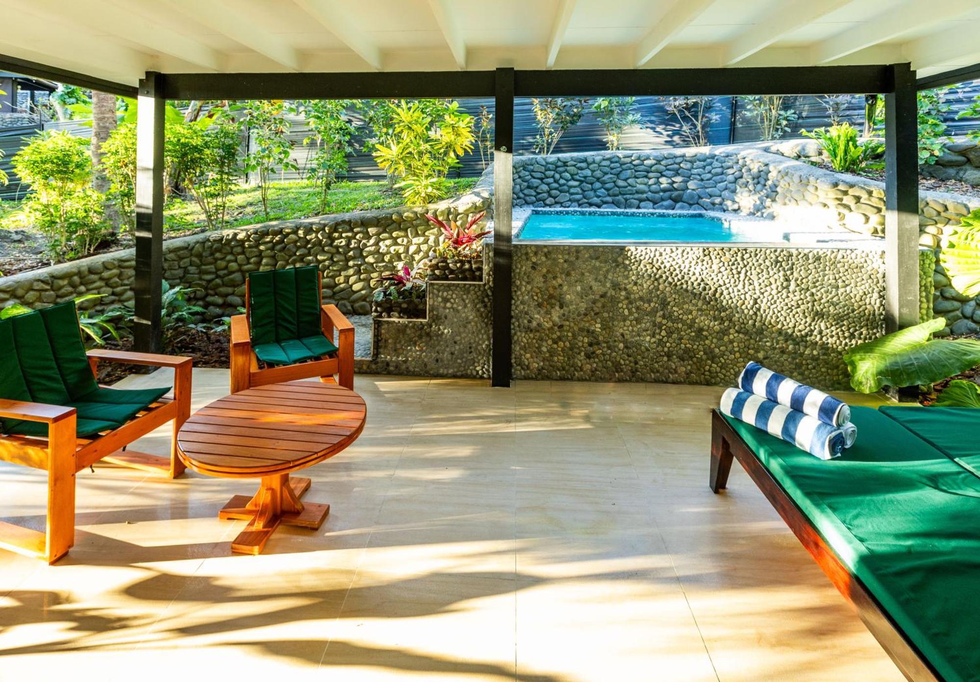 Deluxe Grand Villa