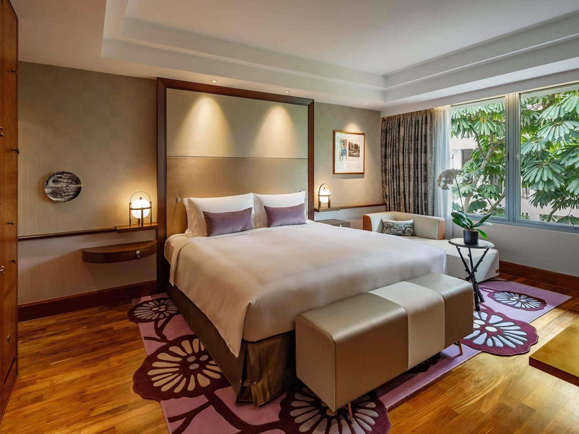 Luxury Garden View Room 1 King Size Bed,1773740523:JPEG