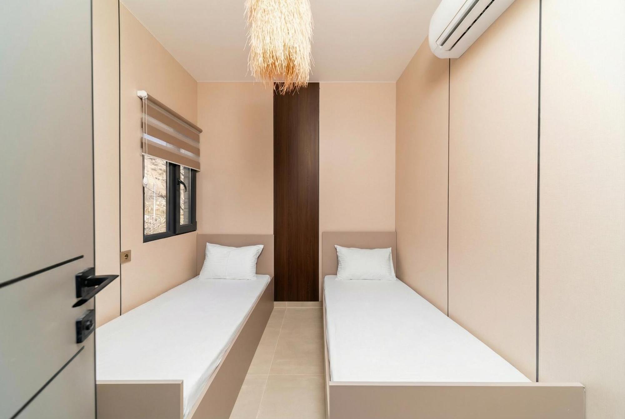 King Suite with Spa Bath
