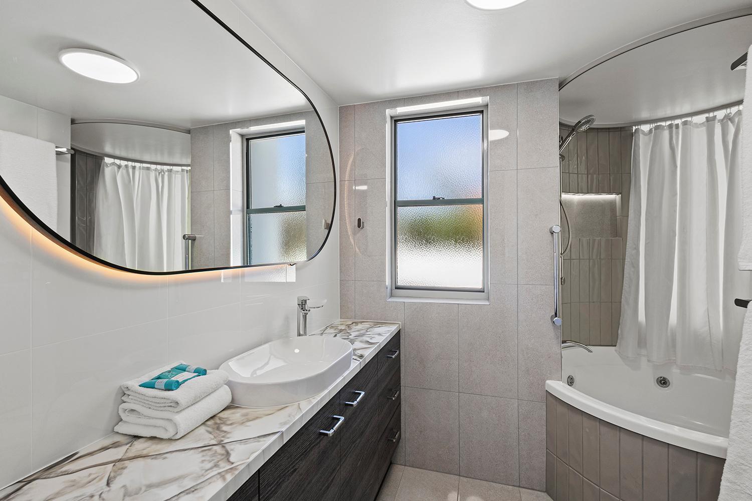 Three Bedroom Oceanfront Apartment