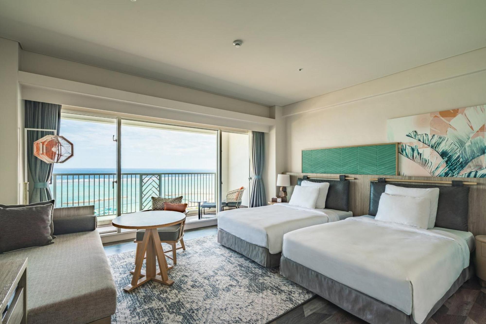 OceanWing Twin Room with Ocean View - Mid Floor