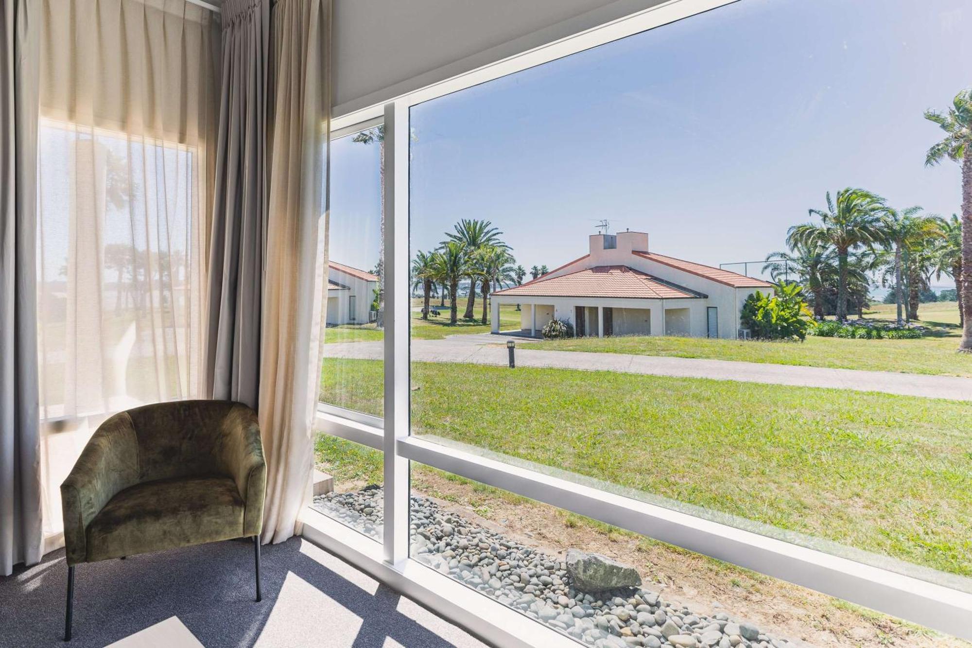 Superior King Villa