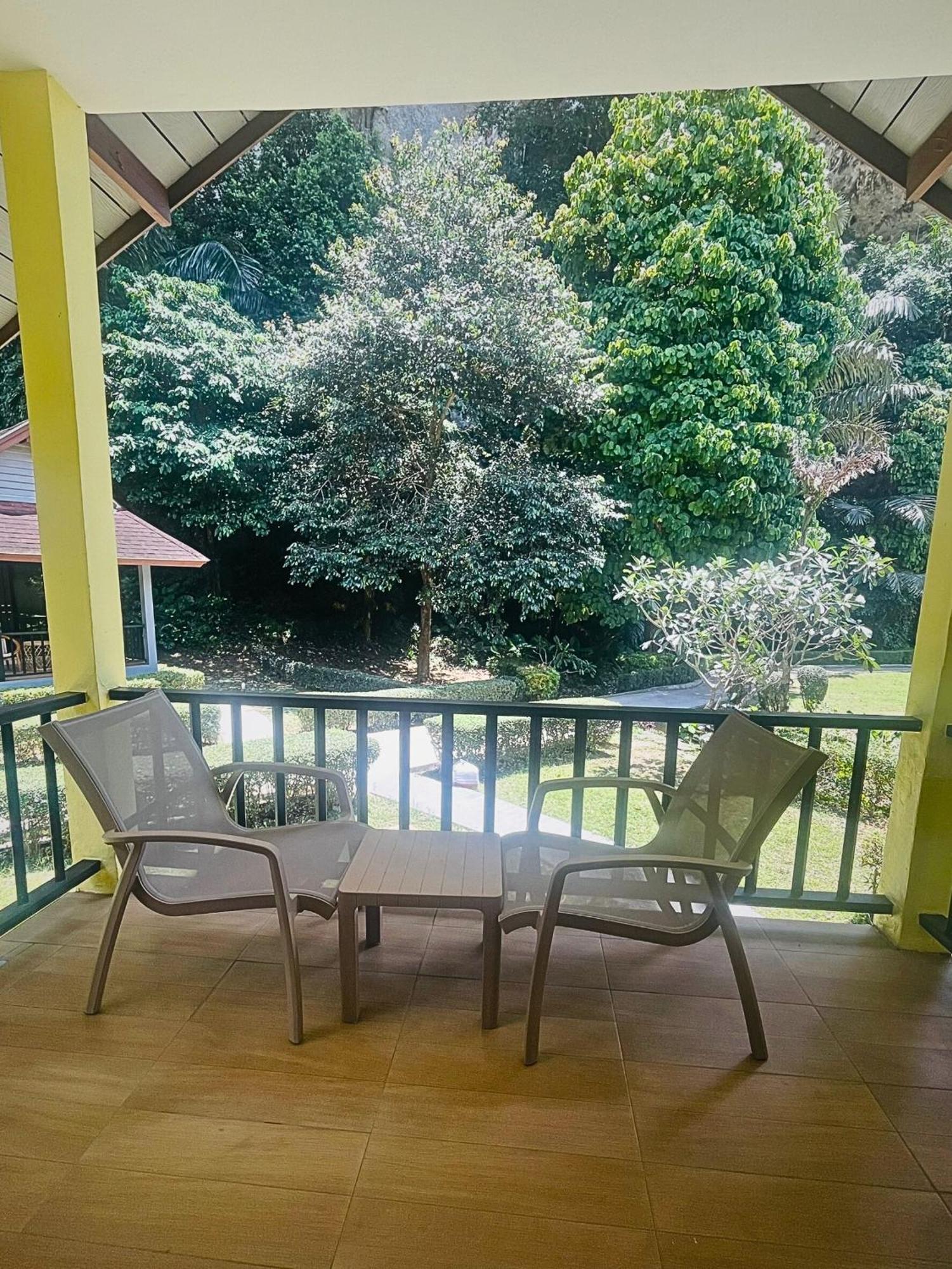 Deluxe semi-detached Cottage