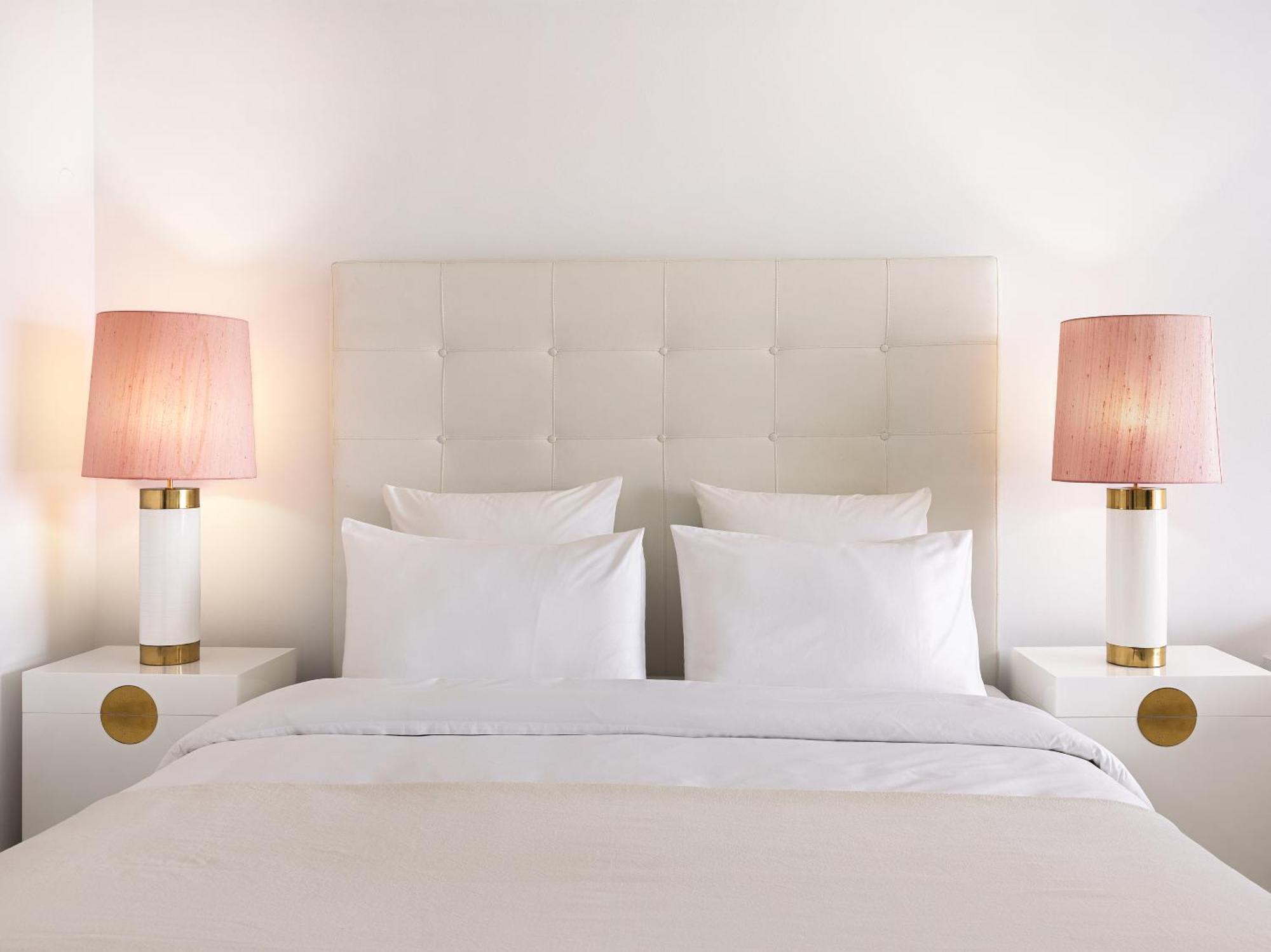 Bungalow, Garden View,1758278736:JPEG