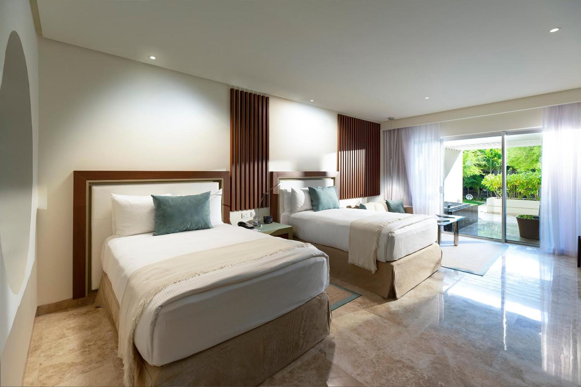 Family Concierge Junior Suite Nature View,1758336336:JPEG