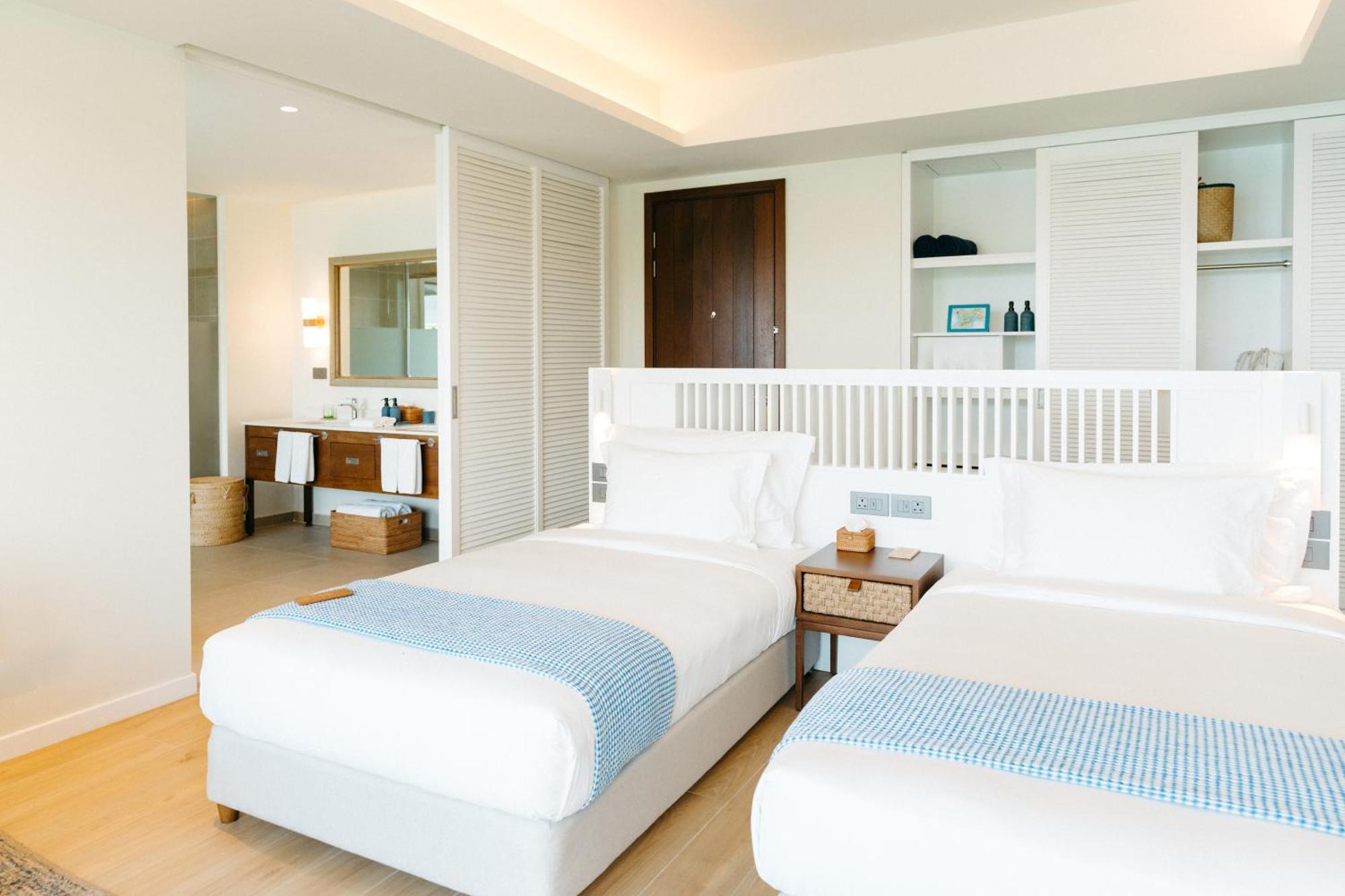 Superior Twin Room with Sea View