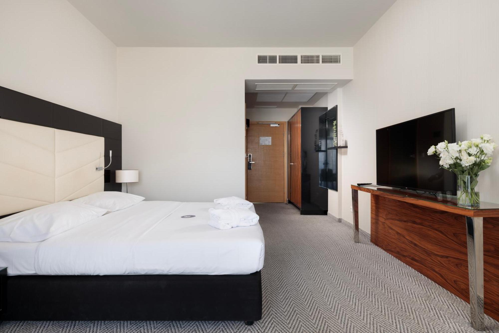 Double Room Balcony,1765893579:JPEG