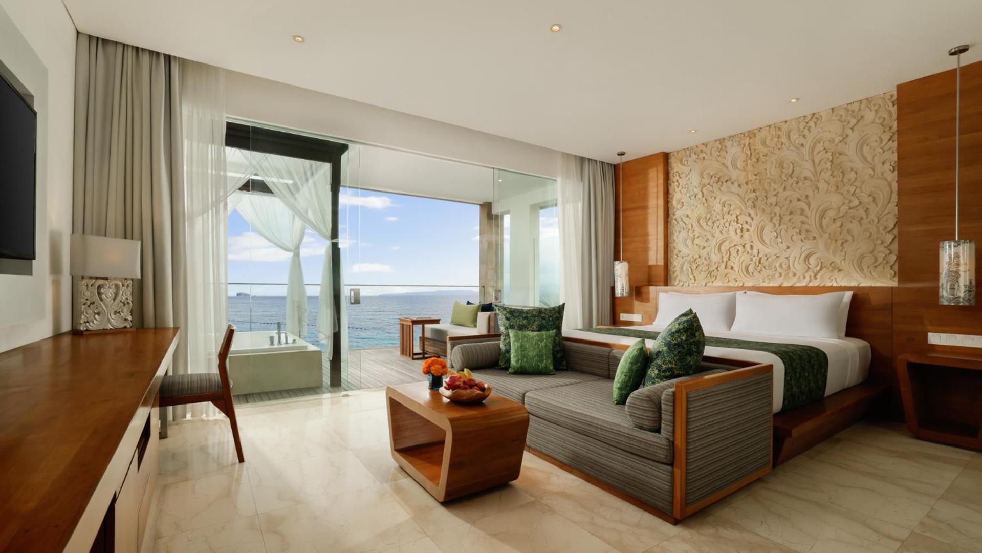 Luxury Ocean View Suite,1769510932:JPEG