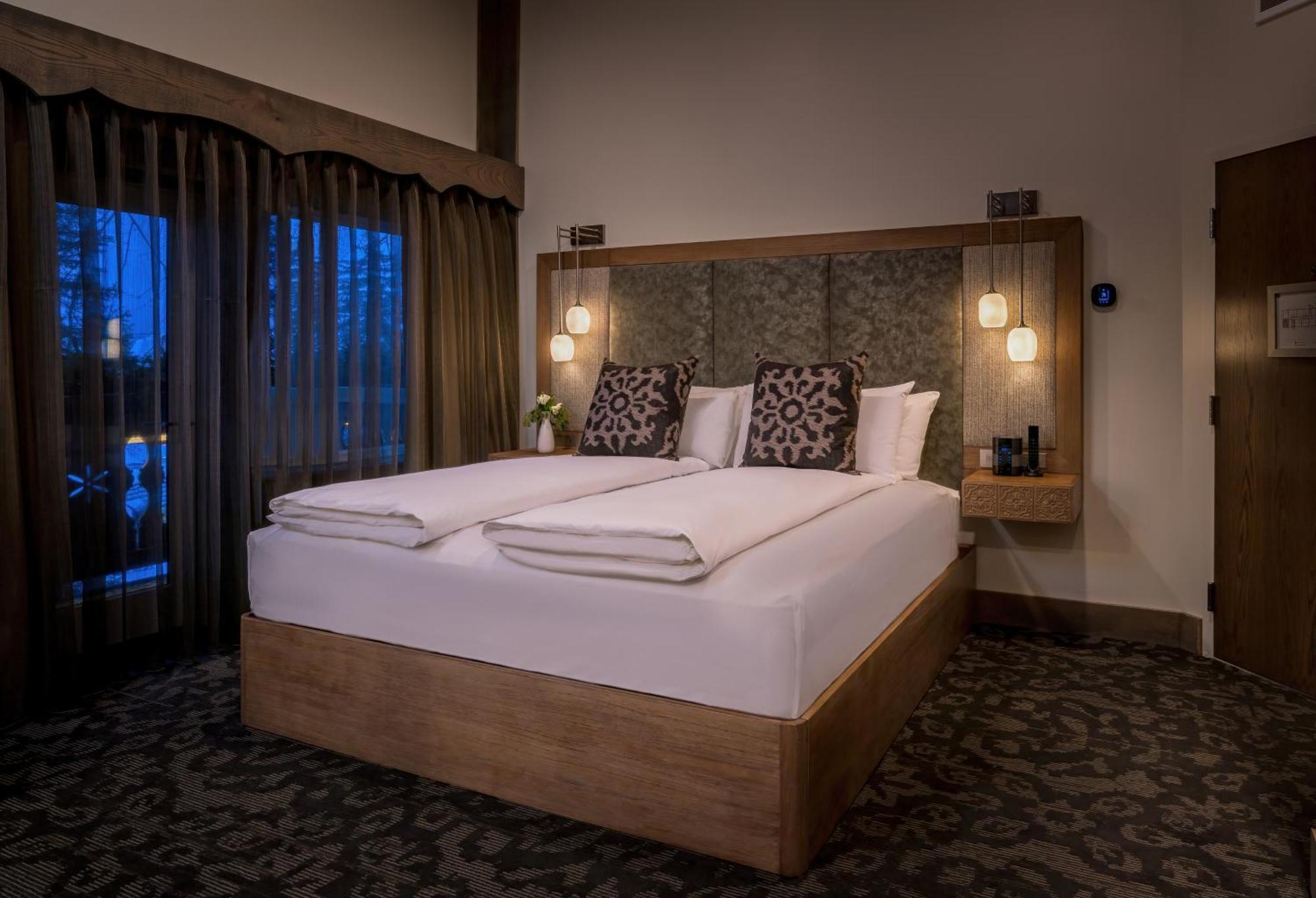 Double Room,1769889830:JPEG