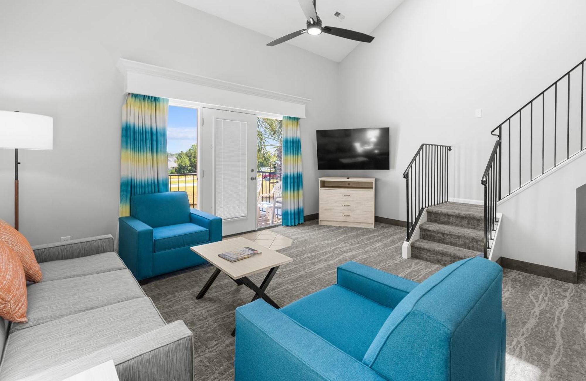 Two-Bedroom Loft Apartment,1772100990:JPEG