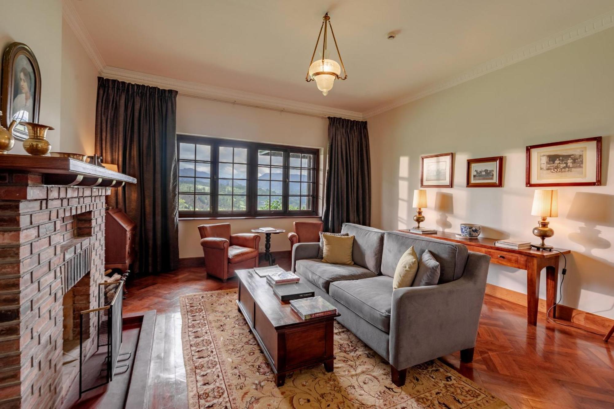 Estate Suite,1772553579:JPEG