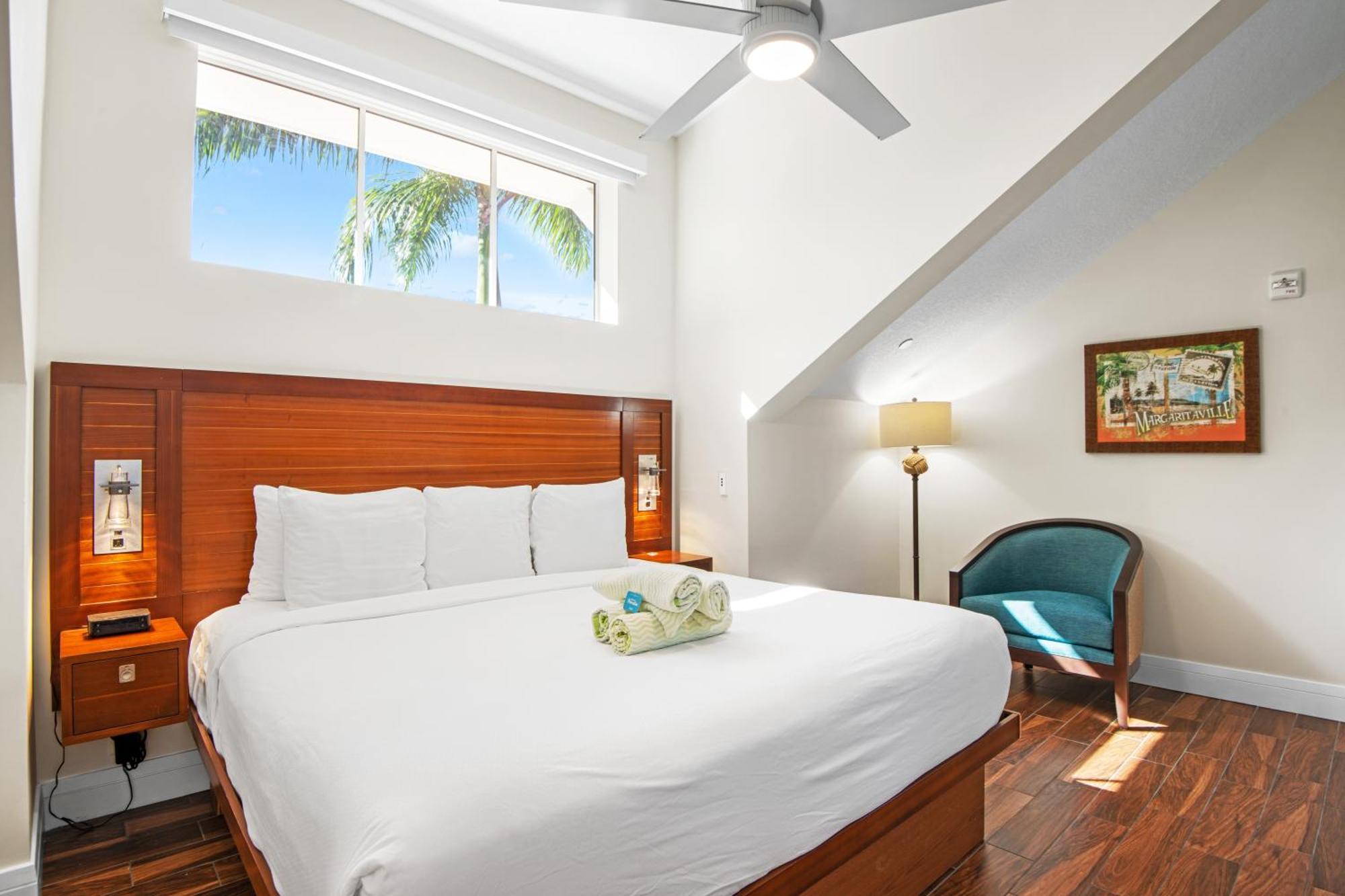 1 bedroom Suite