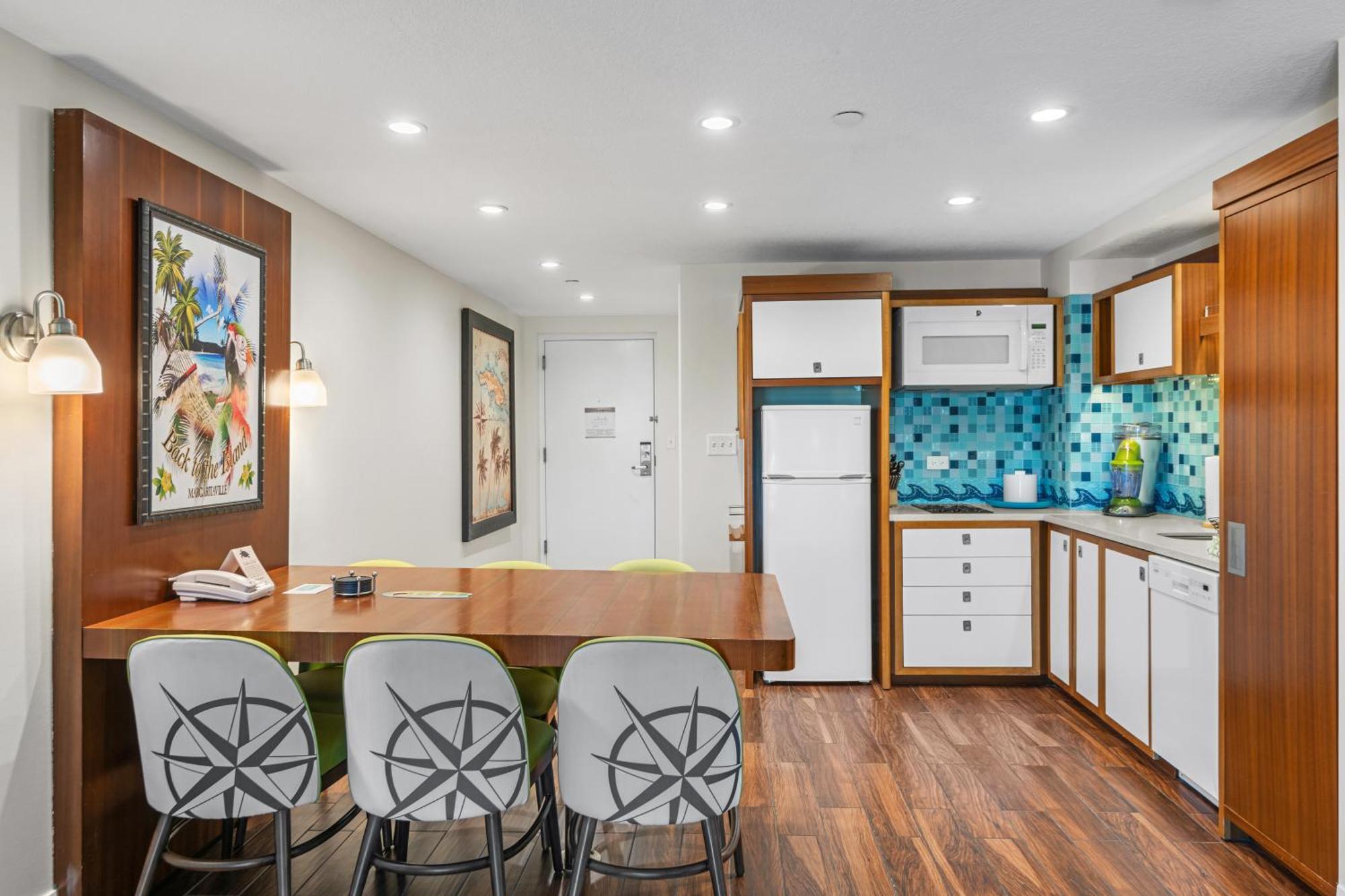 1 bedroom Suite