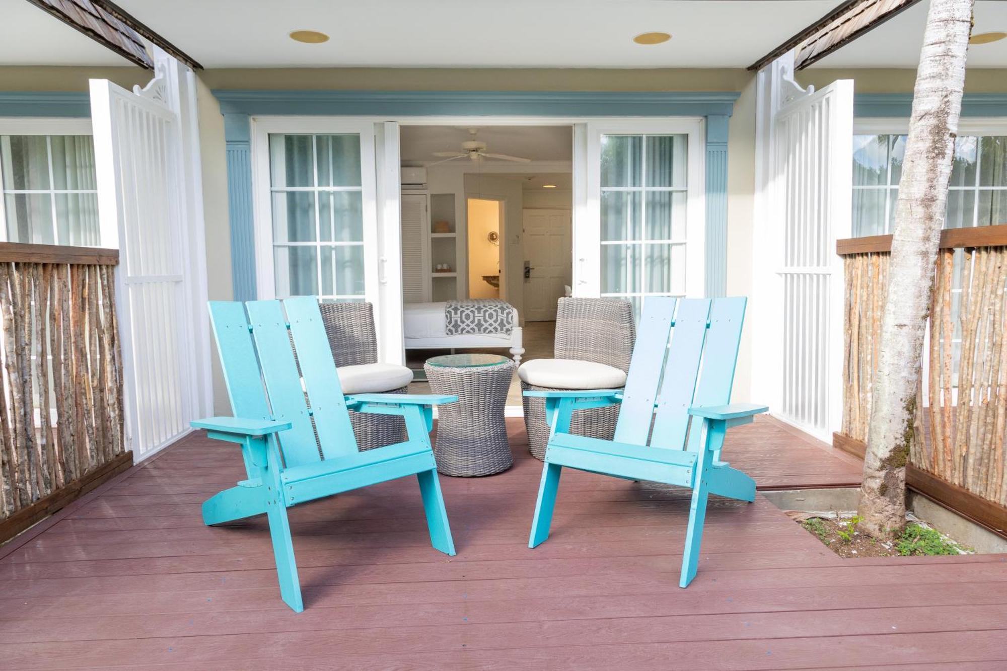 Sundeck Serenity Suites