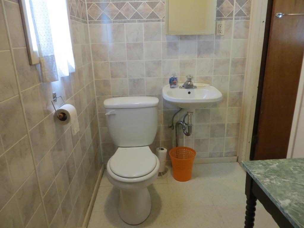 One-Bedroom Cottage,197353915:JPEG