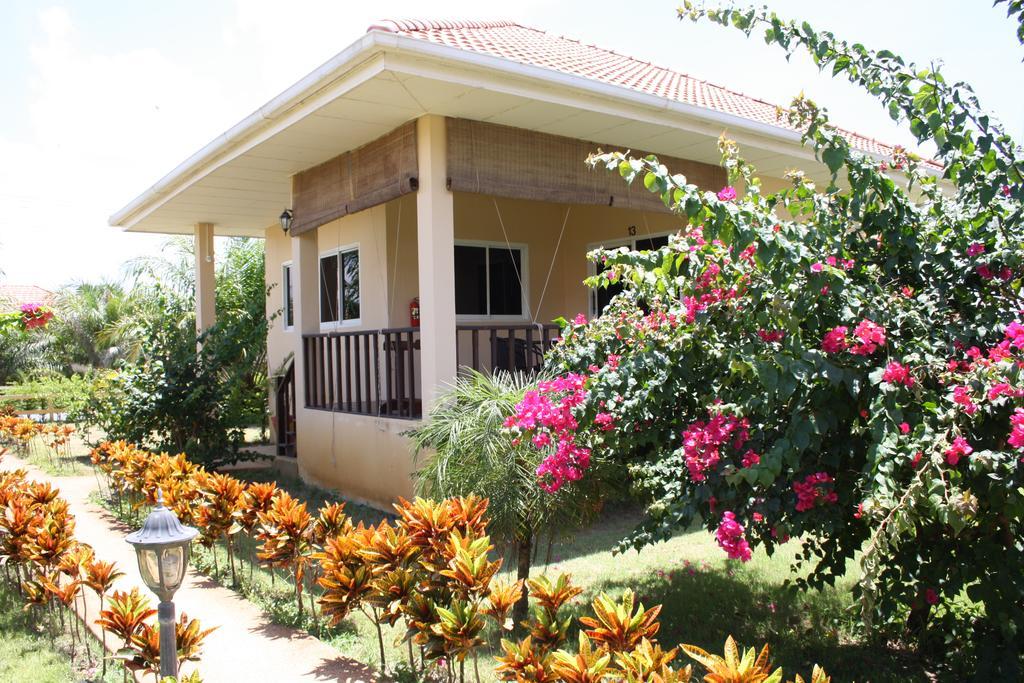 Bungalow - Beach Front