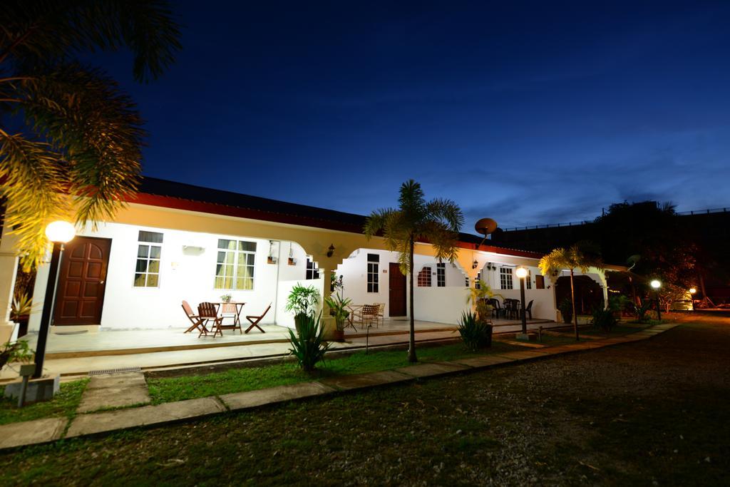 Vacation Home,217809137:JPEG