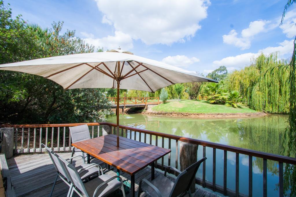 Two-Bedroom Villa Lake View Spa Bath
